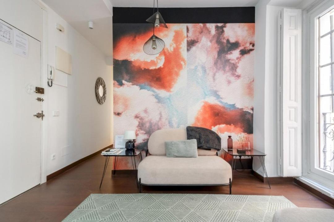 2 Bedrooms 2 Bathrooms Furnished - Malasana - Bright Stylish - Mintystay Madrid Extérieur photo
